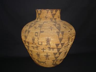 A large Apache olla basket