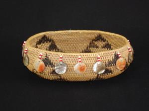A Pomo Gift Basket: Canoe (1959)