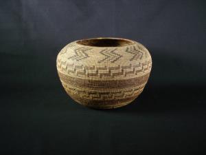 A fine Kawaiisu basket