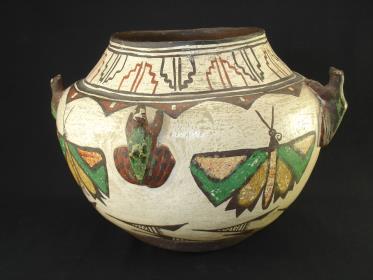 A large and very nice Zuni Frog Jar